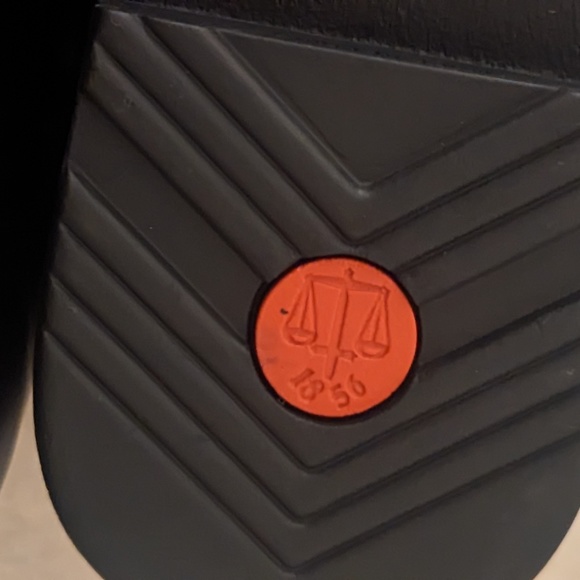 NWOT - Hunter Refined Short Vertical Quilt Boot - Picture 6 of 9